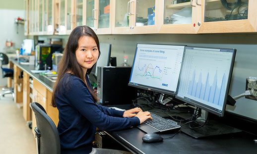 Yeonha Park works on Solar Data Project.