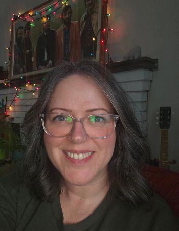 A portrait of Lynn at home