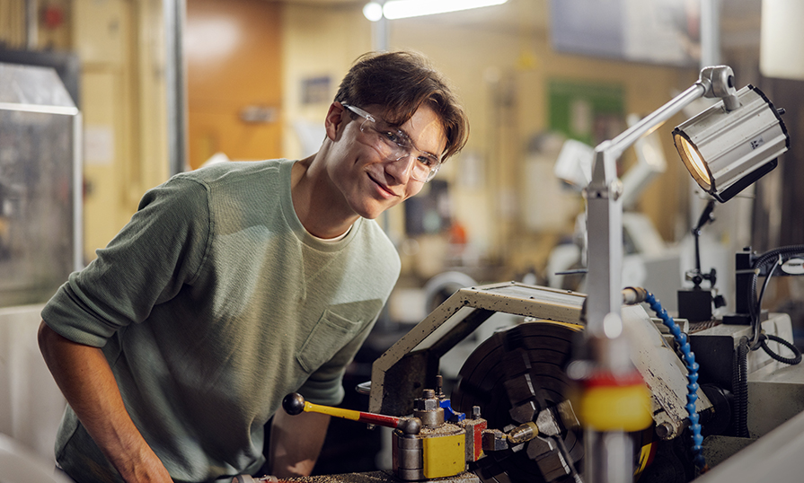 Bryden Surette in the machine shop at NSCC Kingstec Campus. 